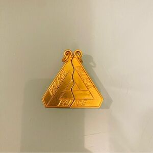 Palace gold stainless steel necklace chain medallion pendant